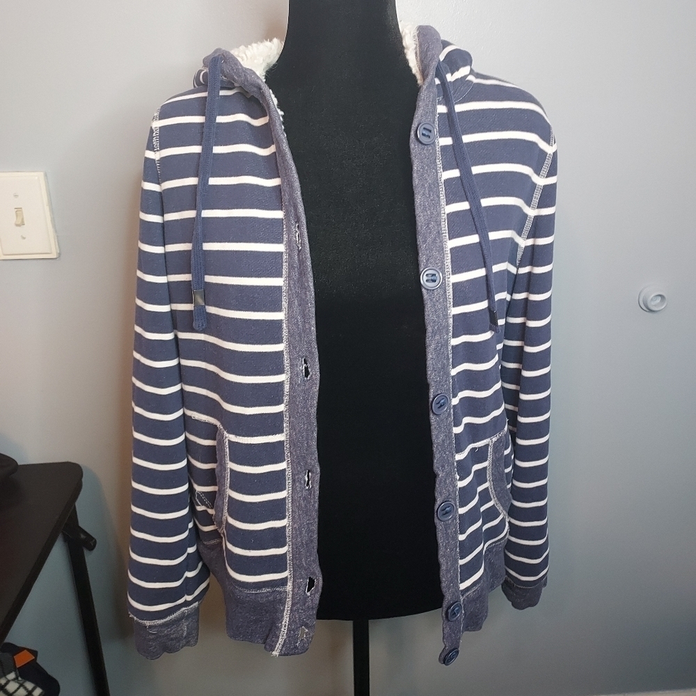 Maurices Size Medium Blue/White Puffy/Thick Jacket